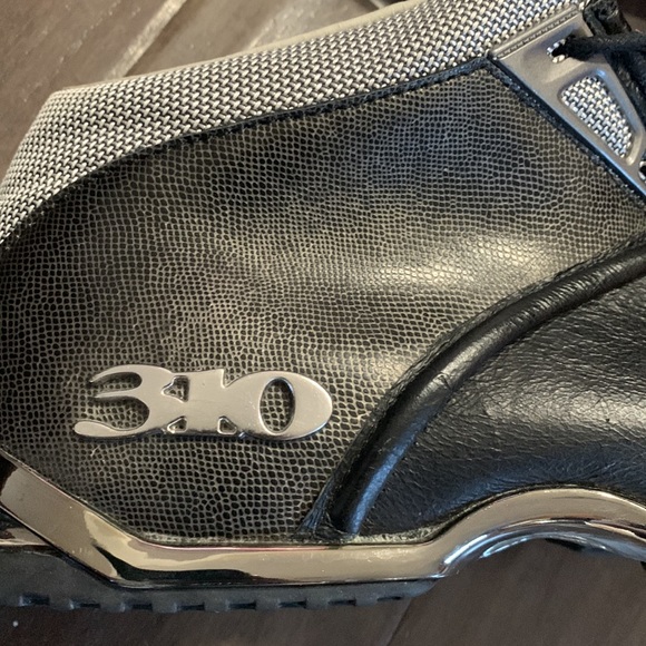 310 Motoring, like brand new - Picture 5 of 9